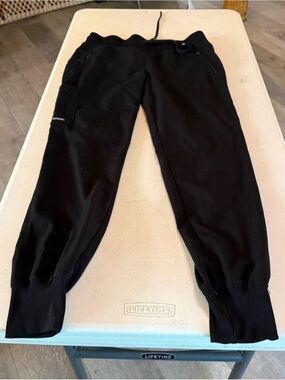 Grey's Anatomy Black Women's Jogger Scrub Pants with Zipper Pockets
